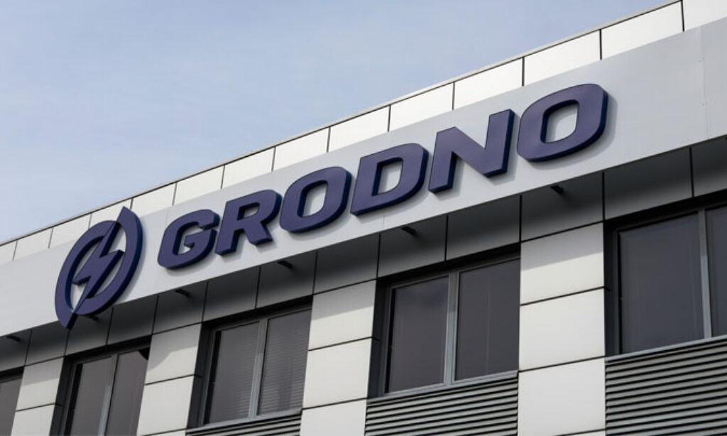 Spadek cen modułów fotowoltaicznych ma wpływ na dynamikę przychodów Grodna