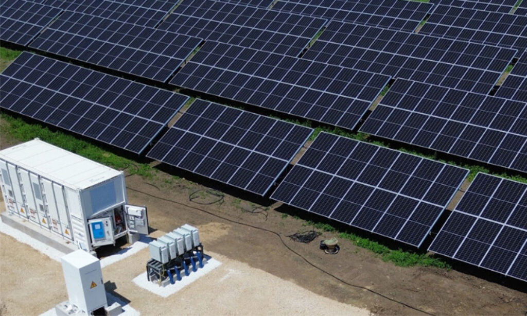 Pierwszy operacyjny system bateryjny  R.Power w Polsce