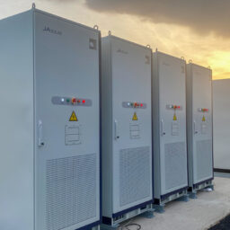 Nowości JA Solar na targach ENEX 2026