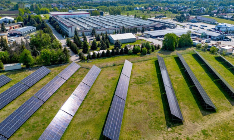 ABB inwestuje w przyspieszenie transformacji sieci energetycznych