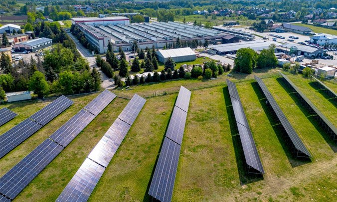 ABB inwestuje w przyspieszenie transformacji sieci energetycznych