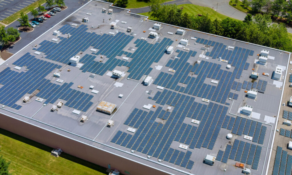 Małe instalacje OZE – raport URE za 2025 rok