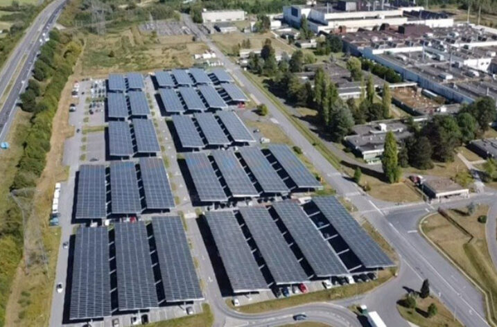 Jak ominąć ograniczenia sieci i zabezpieczyć firmy przed zmiennością cen energii?